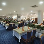 西斯特利安酒店 4*