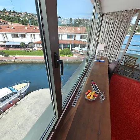 Histrion Отель 4*