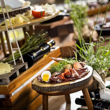 Histrion Hotel 4*